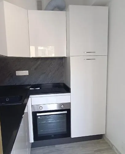 Casa Bella דירה מנטון